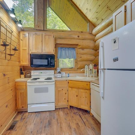 Gatlinburg Cabin With Hot Tub About 11 Miles To Downtown Eksteriør bilde